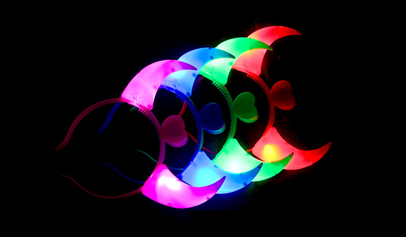 2836472564_2043912134