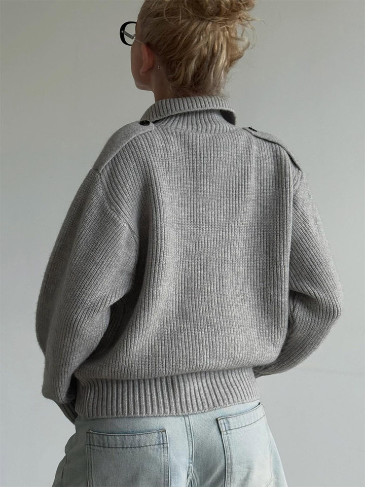 Áo khoác cardigan len nữ cổ bán cao cài nút, họa tiết gân, dáng rộng, dài tay — màu xám