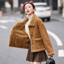 2025秋冬新款皮毛一体时尚显瘦加绒加厚外套女时尚百搭外套YB8975