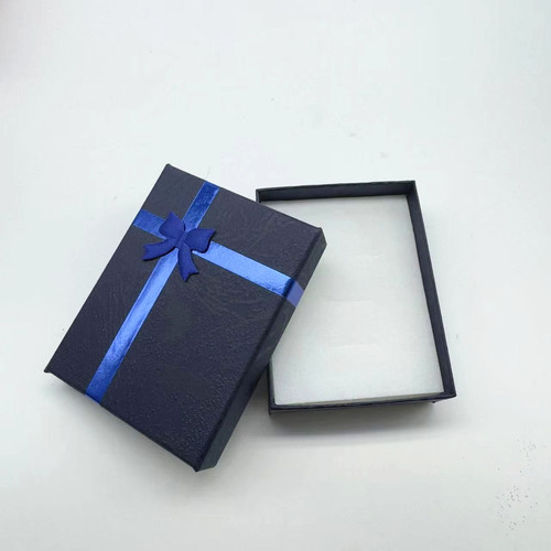 Manufacturer sells jewelry packaging boxes, jewelry boxes, pendant boxes, bracelets, rings, earrings, bracelets, necklaces, jewelry boxes now