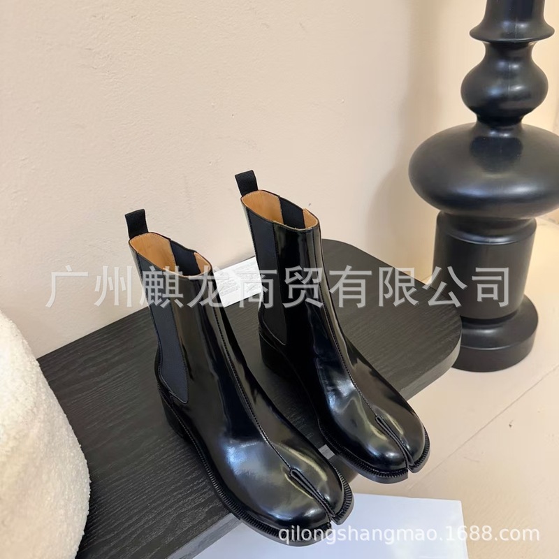 高端2025秋冬真皮复古套筒分趾马丁靴粗跟裸靴时装单靴切尔西靴女|undefined