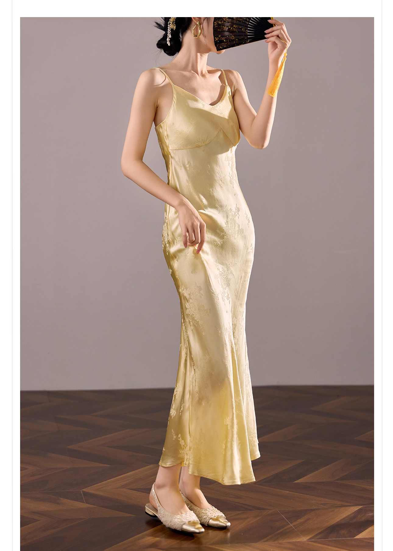 Đầm ôm body nữ chất liệu acetate hoa văn jacquard, dáng dây mảnh, phong cách tân cổ điển — màu vàng chi tiết 11