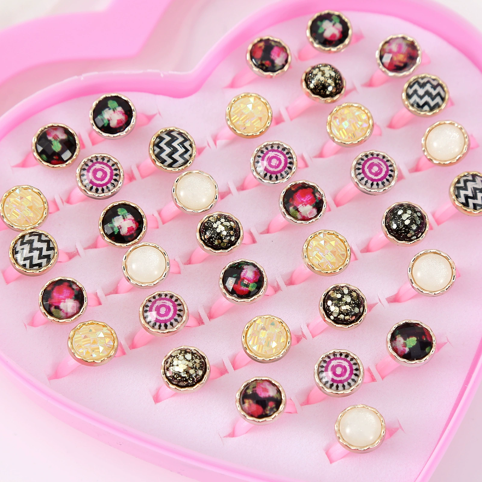 Детское кольцо в форме сердца, ювелирные изделия для маленьких девочек, блестящие игрушечные ювелирные изделия с бриллиантами, модное простое нишевое кольцо