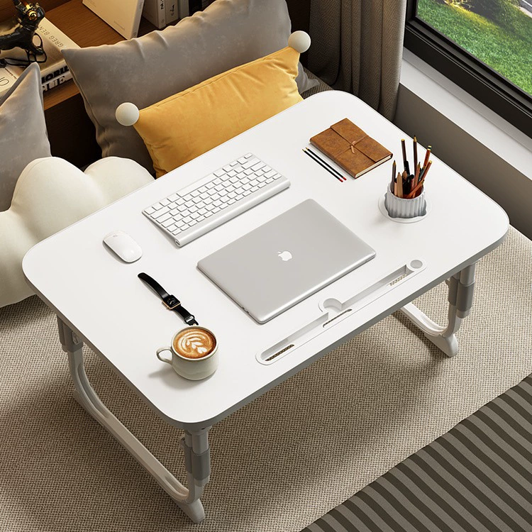 Поднимайте и складывайтесь на кровати маленький стол студенческого общежития