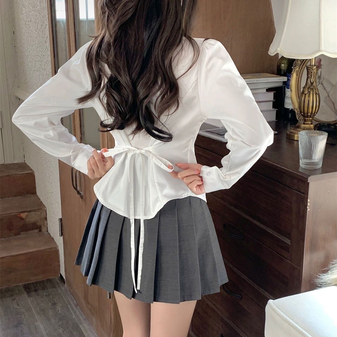 Sweet and Spicy College-Style Long-Sleeved White Shirt for Women, Spring Season Waist-Cinching Slimming Uniform Shirt with Unique Design