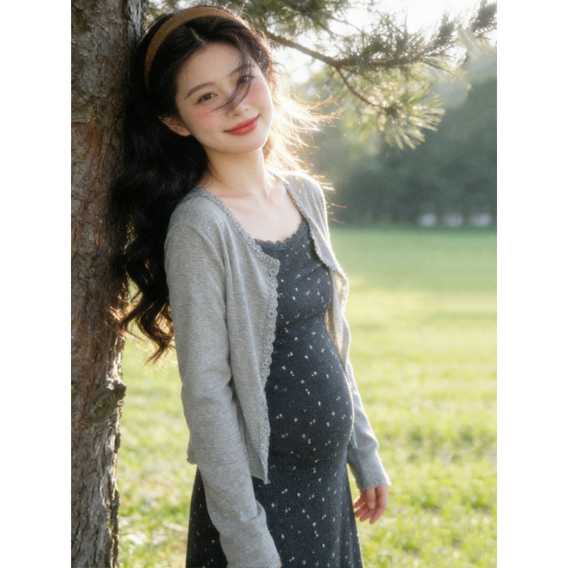 Maternity Spring Dress 2026 New Floral Suspender Dress Cardigan Spring and Summer Set High-End Outfit for Pregnant Moms