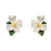 Design fresh white brand cute earrings, flowered, simple and elegant design