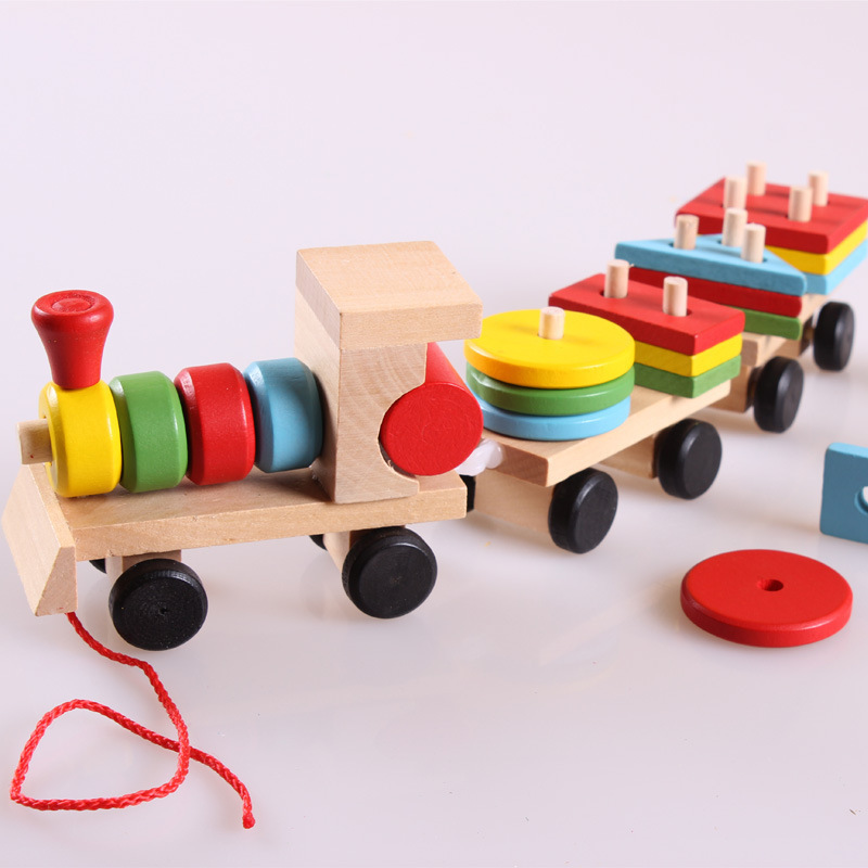 Wooden three-section small train geometric shape set column baby young children's intelligence early education building blocks drag toy