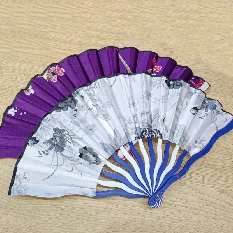 Ventas transfronterizas calientes de seda de encaje español ventilador de tela plegable ventilador de varilla blanca de verano chino danza fotos al por mayor image 7