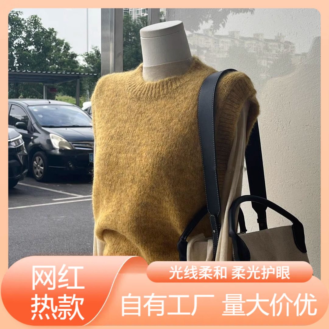 Autumn retro knitted sweater