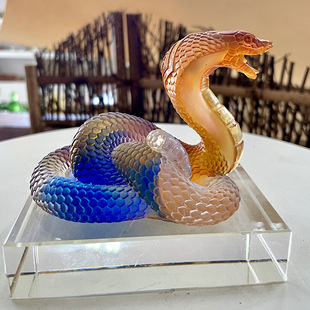 Viper Glaze Crafts Creative Home Car Ornaments Birthday Housewarming High-end Gift Car Decorations