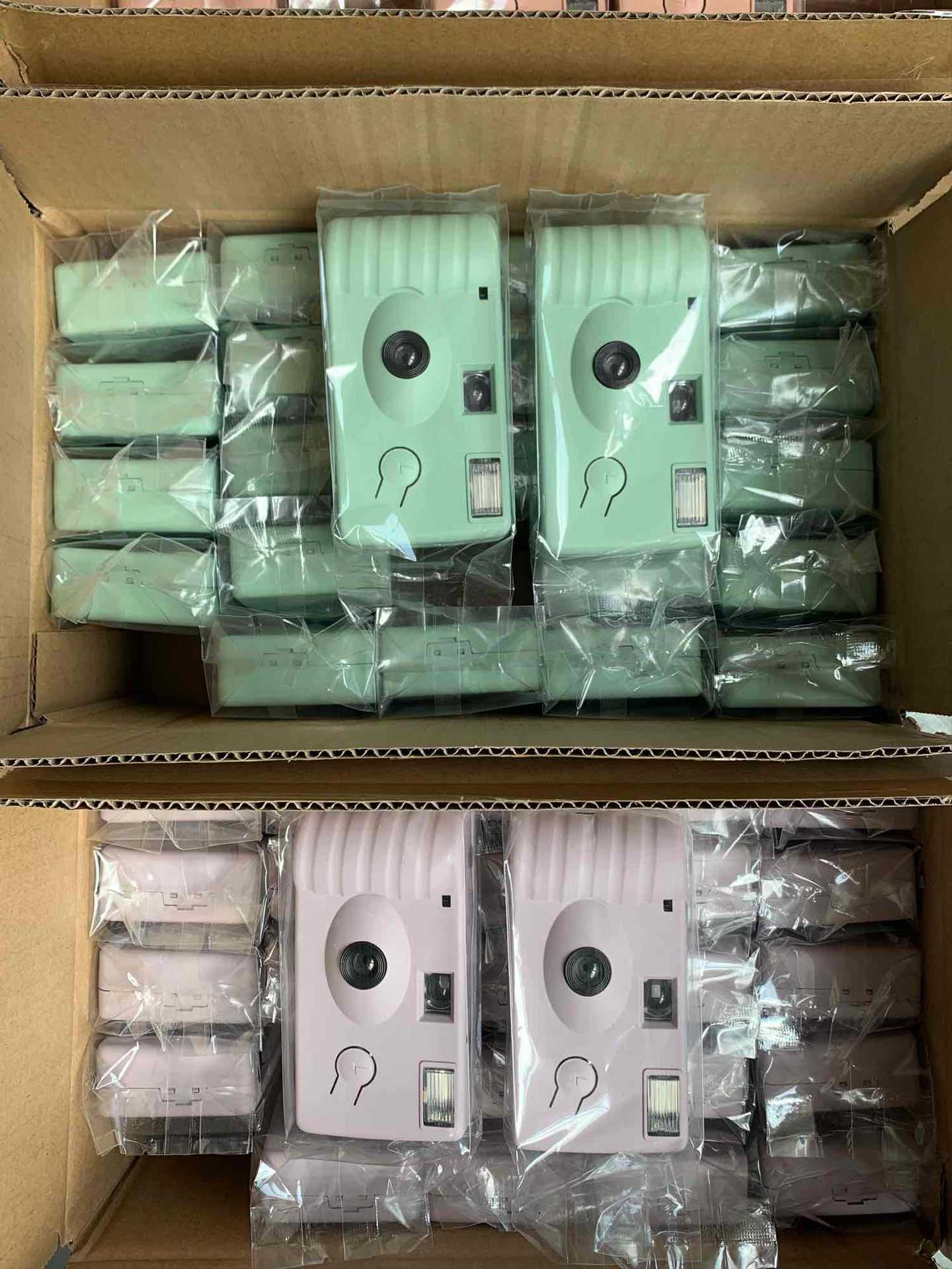 D237B812-6015-438C-A05A-7E01AB