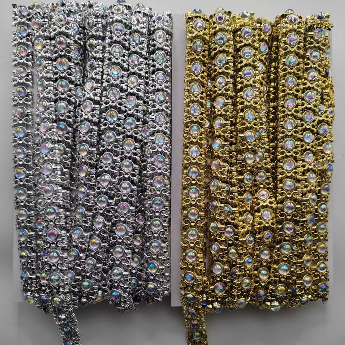 Accesorios de vestuario Accesorios de vestir Accesorios de una sola fila con corona de diamantes al por mayor Diamante de alambre Diamante de malla Decoración de taladro de fila de plástico