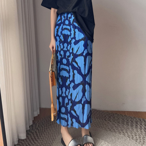 Miyake Pleated Summer Resort Floral Fairy Dress | Slim-Fit Elastic Waistline | Stretchy, High-Rise Design | Dramatic A-Line Skirt with Bold Print