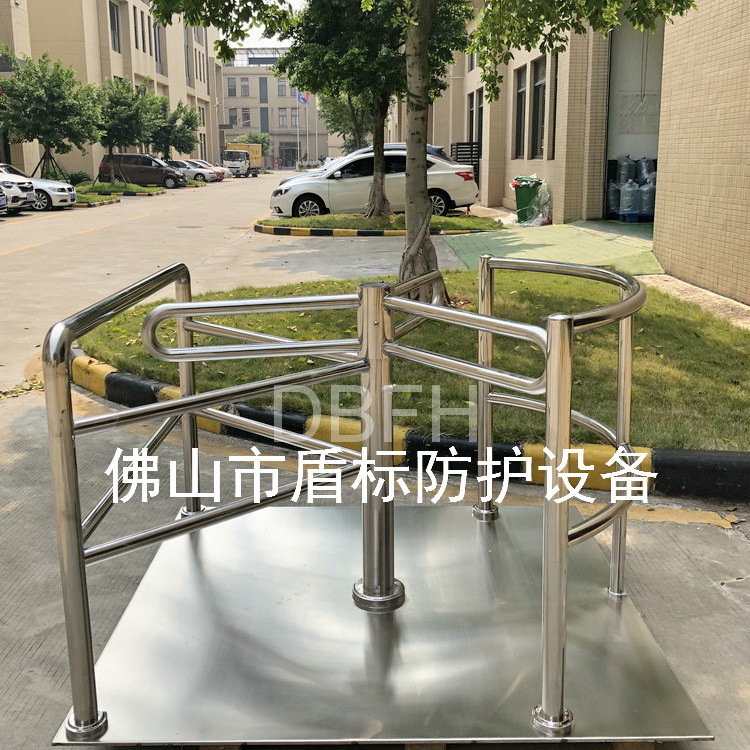 工厂直供防尾随半高旋转单向门道闸火车站地铁超市酒店单项转动门