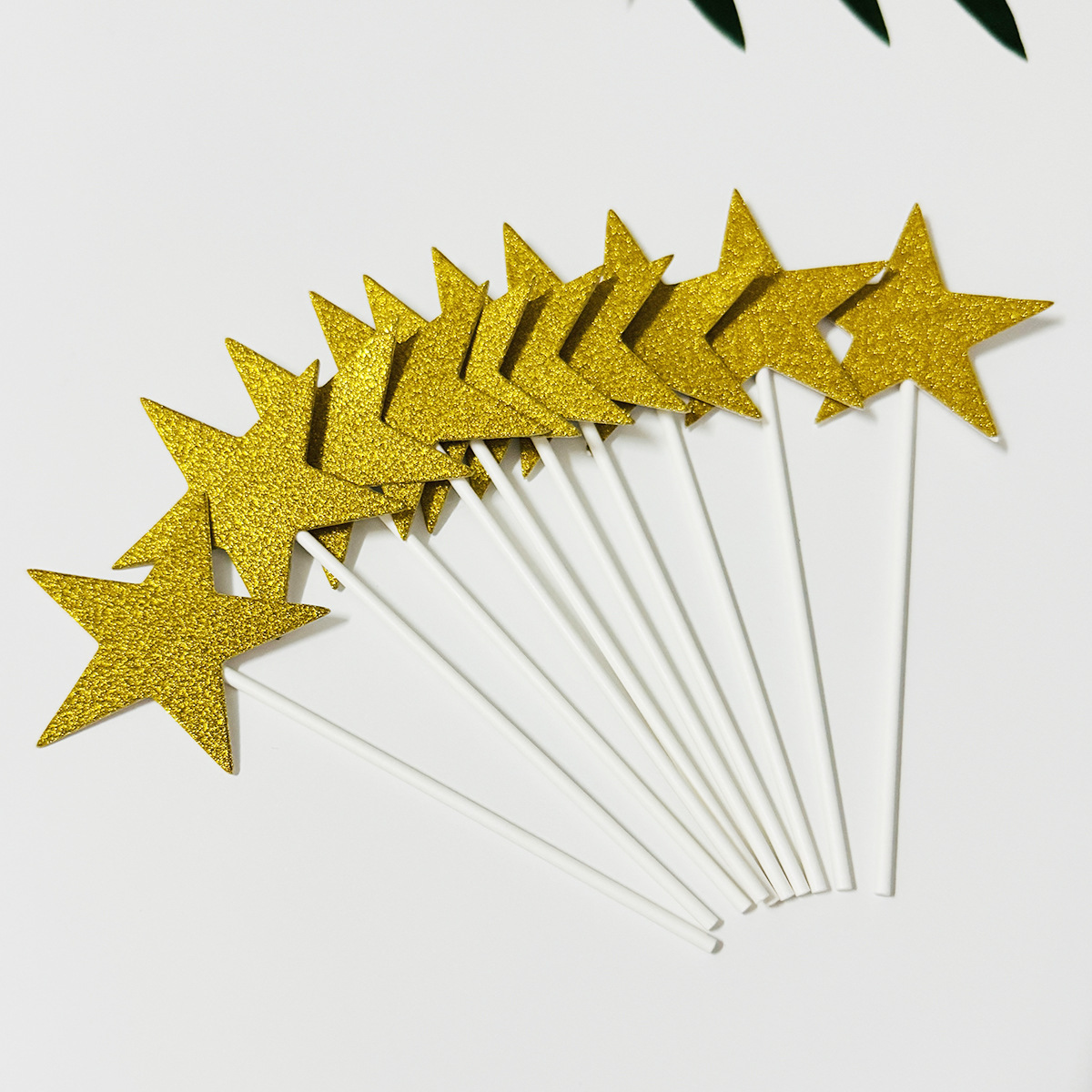 Fabricantes al por mayor decoración creativa de pasteles de fiesta, polvo de brillo, firma de estrella de cinco puntas, etiqueta de decoración de postres, venta caliente transfronteriza