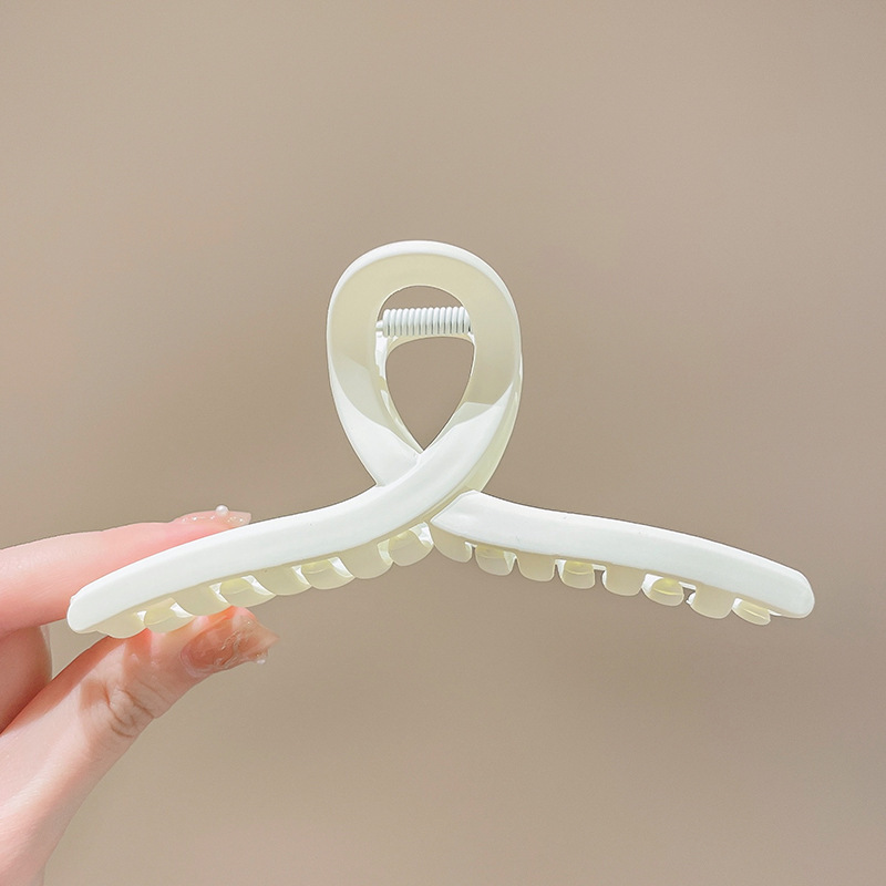 Clip de cabello de alta sensación de gran tamaño para mujeres más agarrar clip de cabello de tiburón en la parte posterior de la cabeza de los productos al por mayor