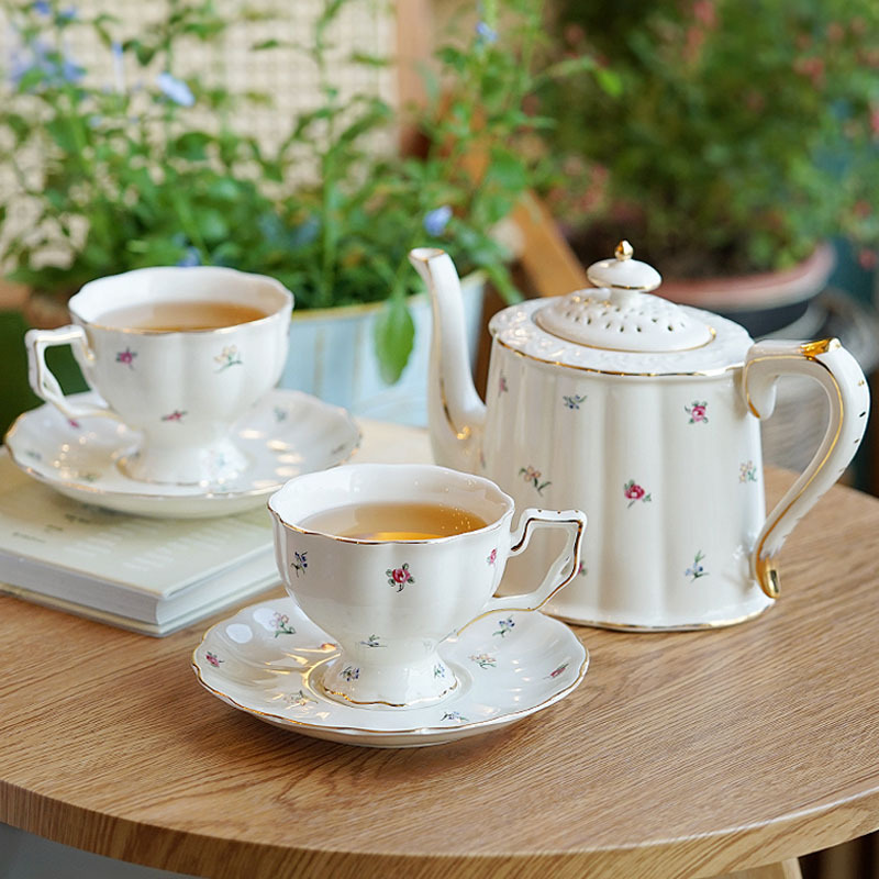 Juego de tazas de café retro de estilo europeo, tazas y platillos, cerámica, estilo británico, Phnom Penh, taza de té grande, restaurante francés, bar, taza, hogar