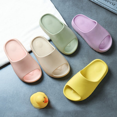 Factory wholesale children's slippers for boys and girls, coconut thick soles, indoor and outdoor wear for bathing and middle-aged children