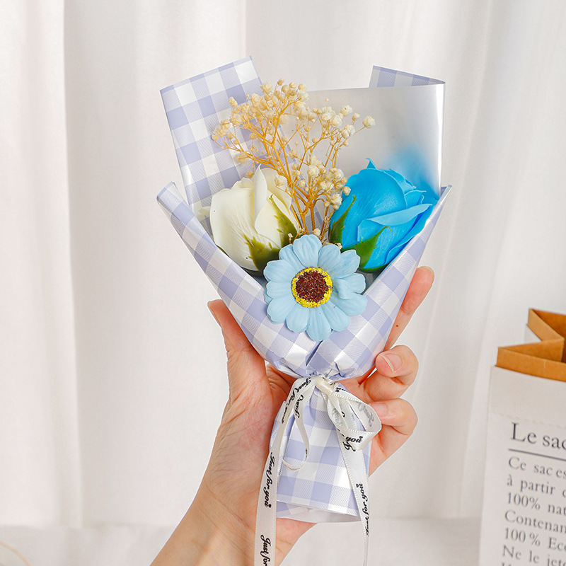 520 Día de San Valentín Mini Ramo Día de la Diosa Flores secas 3 Jabón Caja de regalo de rosas con recuerdos al por mayor