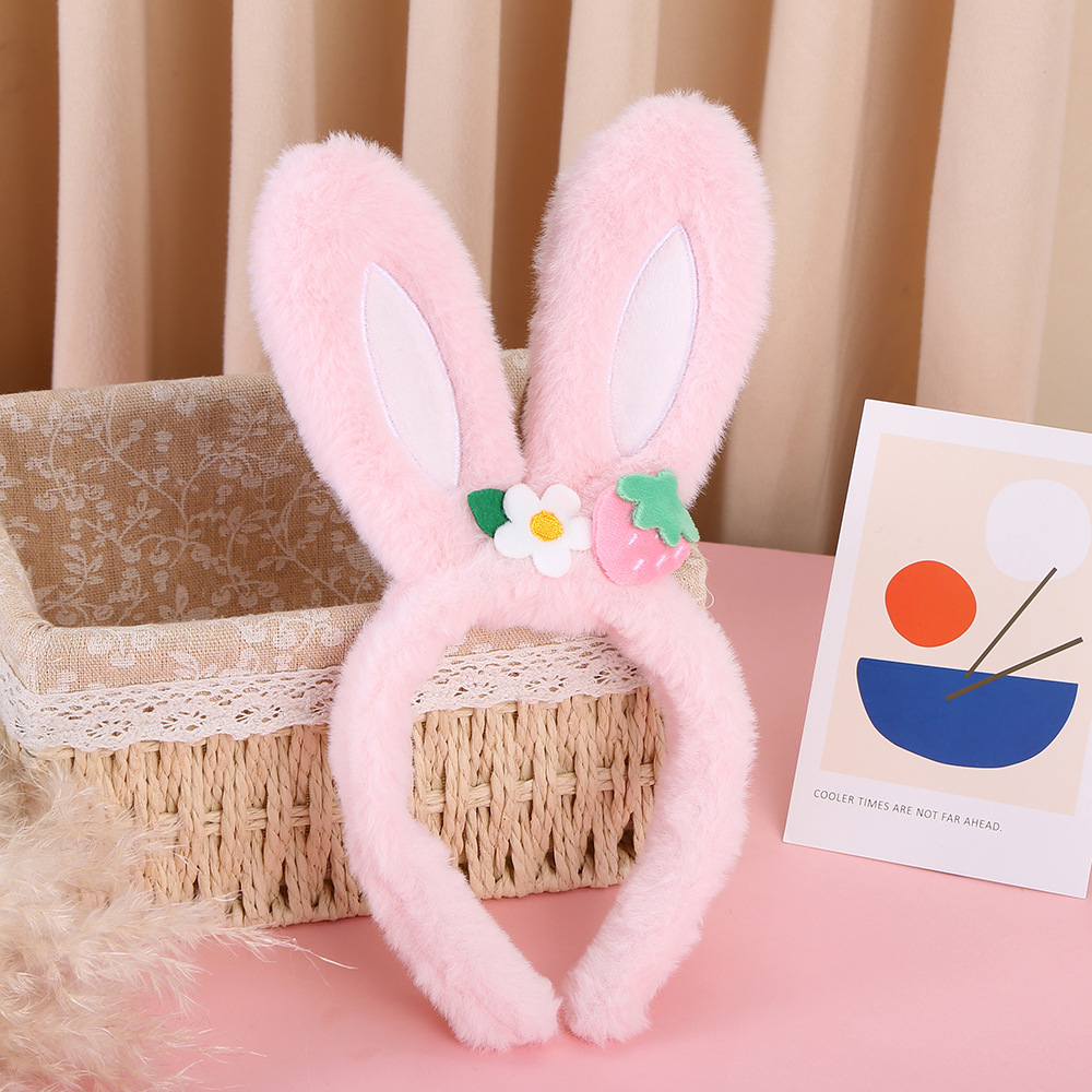 2023 nueva flor de fresa oreja de conejo diadema lindo pelo de peluche presionando diadema Internet celebridad dulce pelo presionando cara lavado horquilla