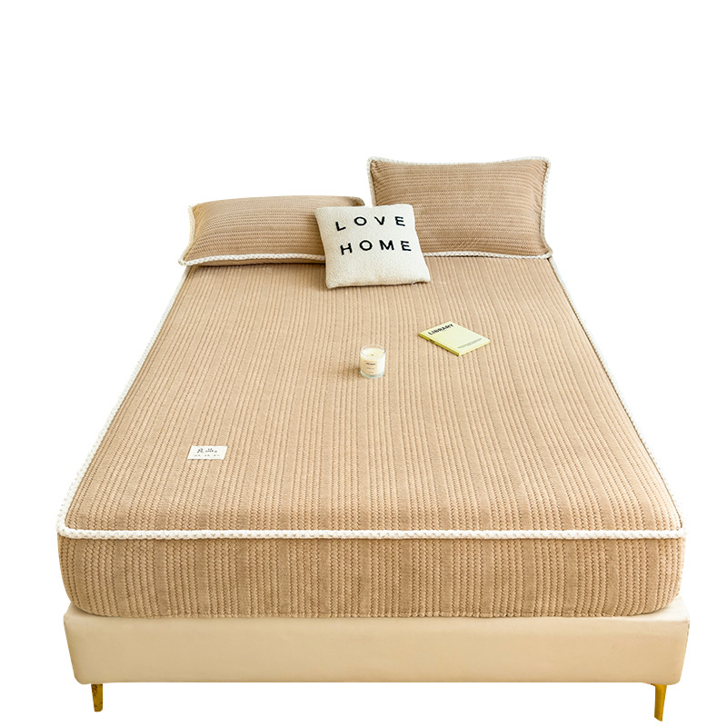 Cama de terciopelo de leche una sola pieza de colchón grueso cubierta protectora de terciopelo de coral conjunto de sábanas de tres piezas conjunto de 2025 nuevo invierno 3