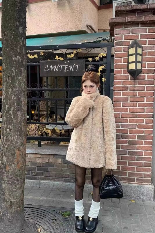 2025 New Autumn and Winter Fur Imitation Fur Environmentally Friendly Teddy Fur Outwear Women's Stand Collar Thickeneded Warm All-In-One Outwear