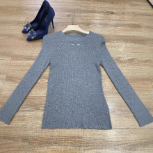 2025秋冬新款圆领羊毛打底衫女修身显瘦内搭毛衣