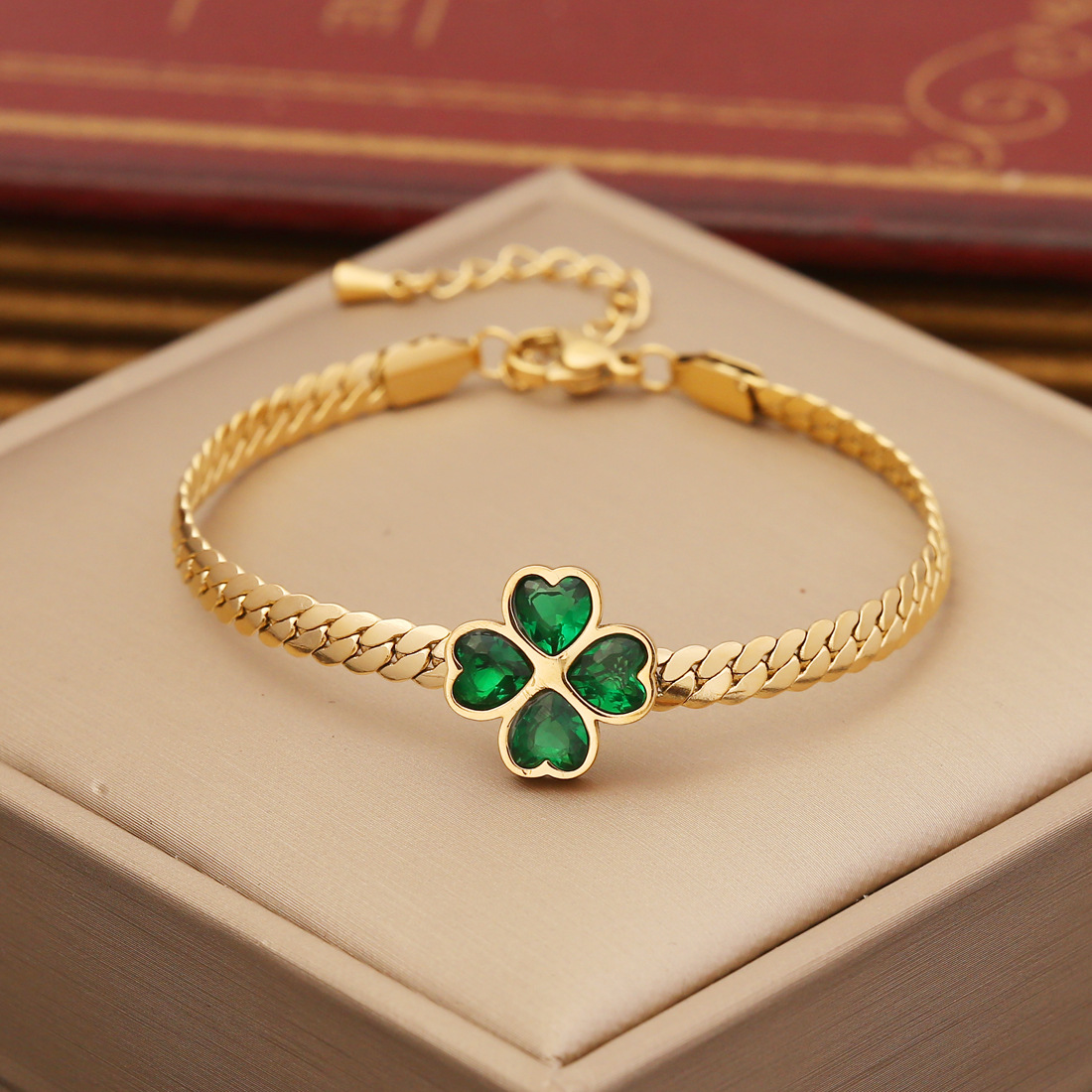 Street Occasion Stainless Steel Material Heart Shape Pattern Wholesale Lady Heart Shape Stainless Steel Plating Necklace
