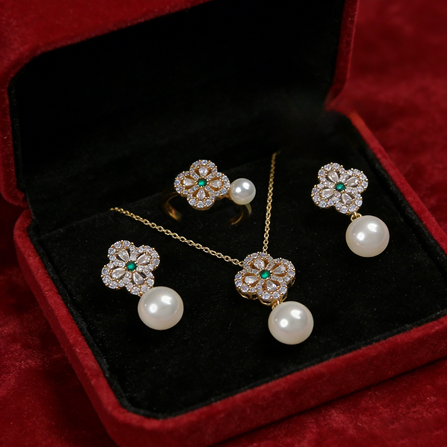 New cross-border ready-made fashion earrings, high-end silver needle flower earrings, French pearl three-piece set, ring jewelry.
