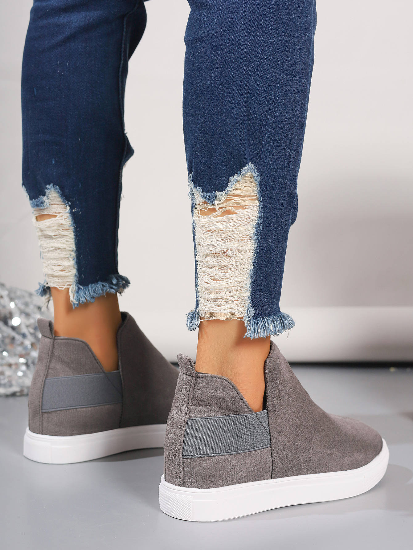 Large size women's shoes flat inside increase elastic casual sports shoes flat single shoes_voghion.com