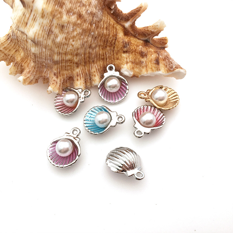 2g Weight Pendant Jewelry Making Type Pearl Inlay Material DIY Jewelry Accessories Classification 1 Piece Quantity Alloy Material Shell Pattern Plating, Inlay Design Beach, Simple Style Style 1 Piece Alloy Pearl Shell Pendant 6