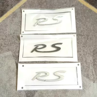 Car logo the Cayenne, Macan S, GTS, and - standard-rs-one-remark-color-when-placing-order