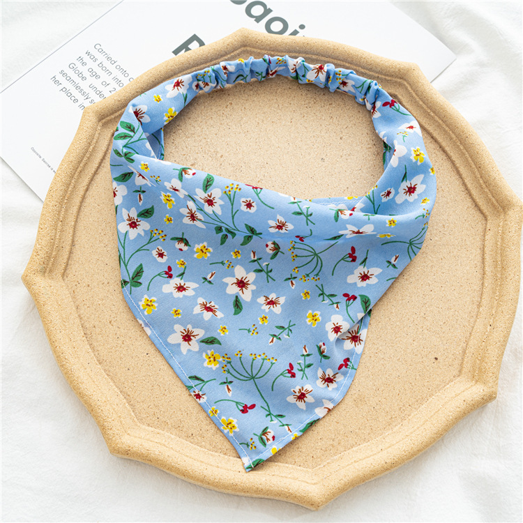 Fashion Floral Elastic Band Headscarf Women's Thin Flower Cloth Triangular Headscarf display picture 4