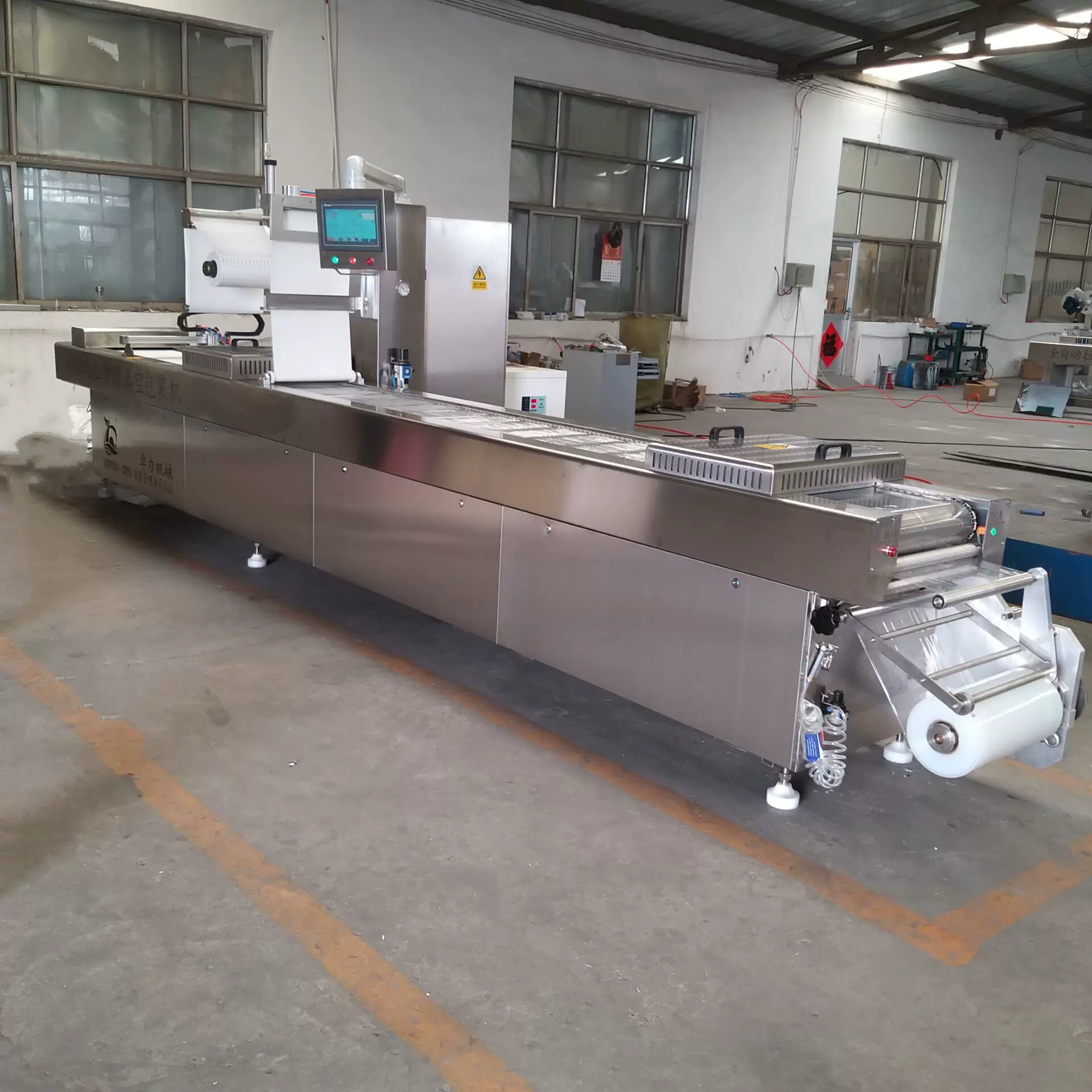 鸭货全自动真空包装机 420型 食品包装设备 拉伸膜真空包装机