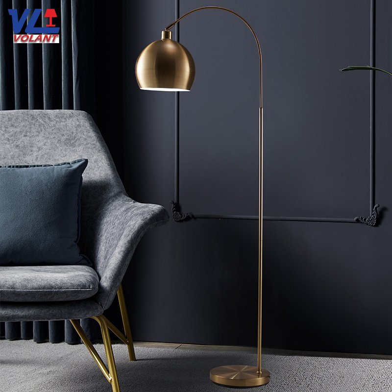 Metal de alto valor elegante y sencillo textura francesa romántica cama de piso de hierro forjado lámpara de pesca retro hogar