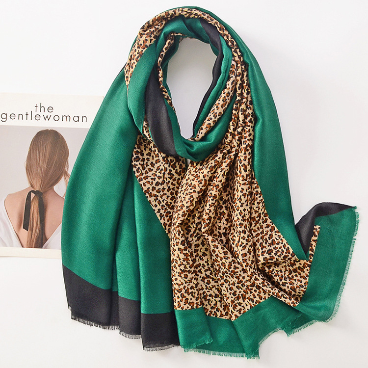 Estampado de leopardo bronceado color a juego algodón y lino sensación bufanda viaje cálido sol protección borde deshilachado chal decorativo suave satén bufanda de algodón