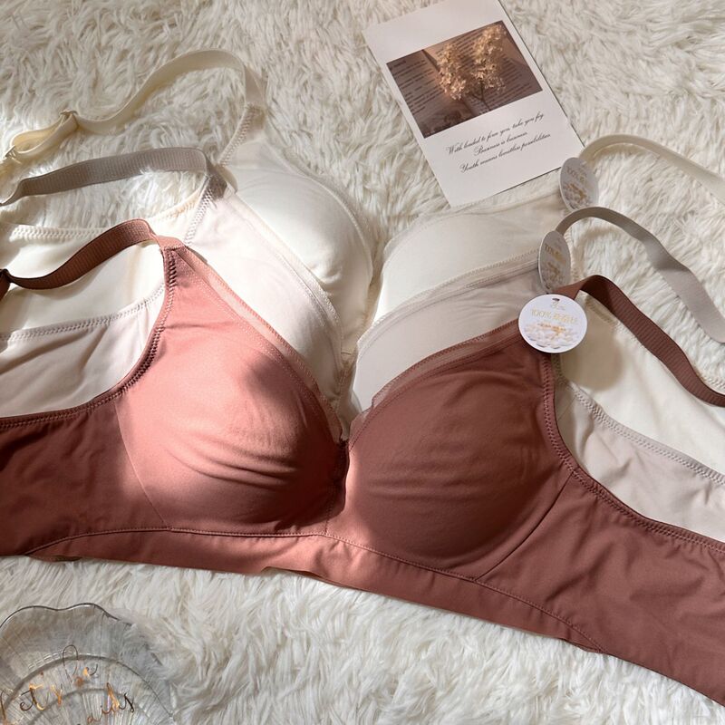 Japanese 100% silk Mulberry silk seamless underwear women's small chest push up breast collection anti-sagging wireless bra