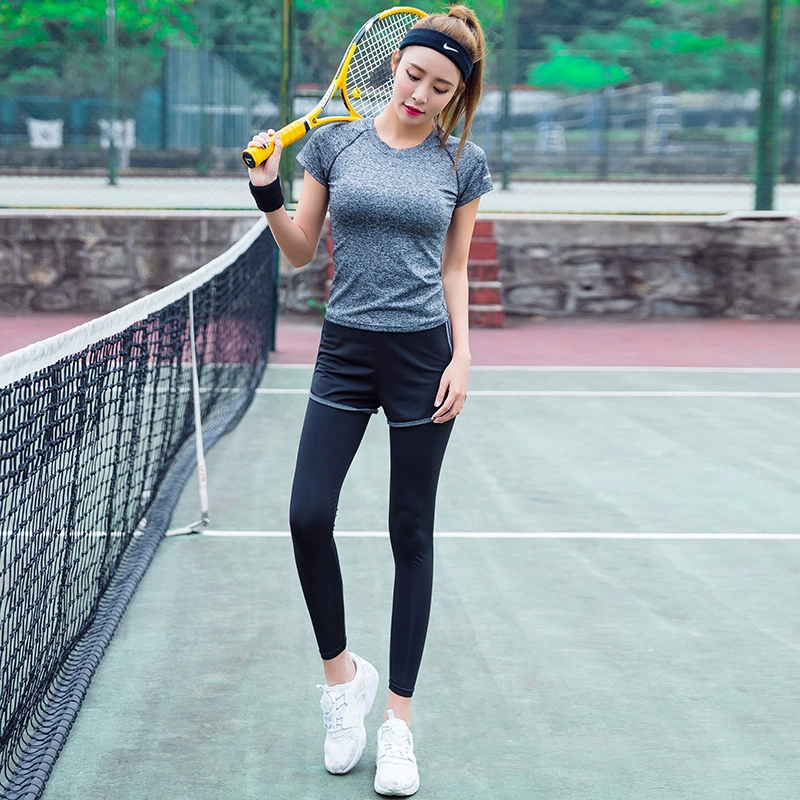 Summer light and thin quick dry fashionable T-shirt for yoga for leisure, with short sleeve, fitted, for running