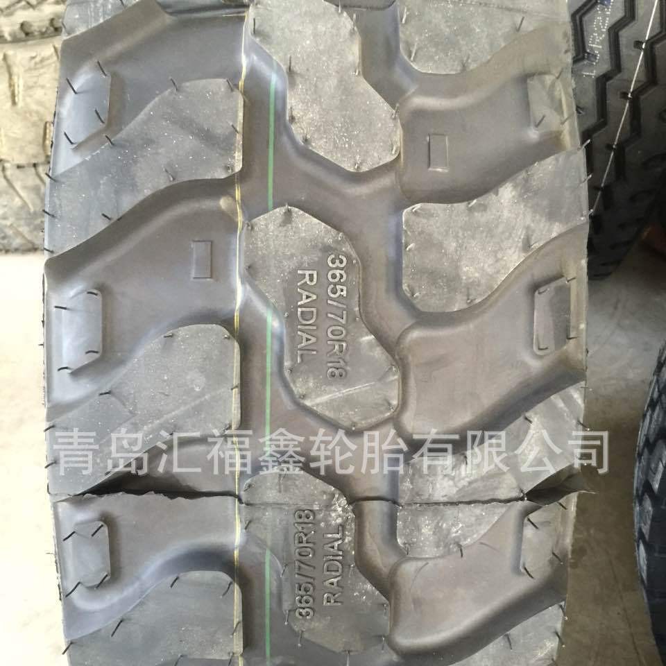 供应真空越野子午线钢丝轮胎365/70R18