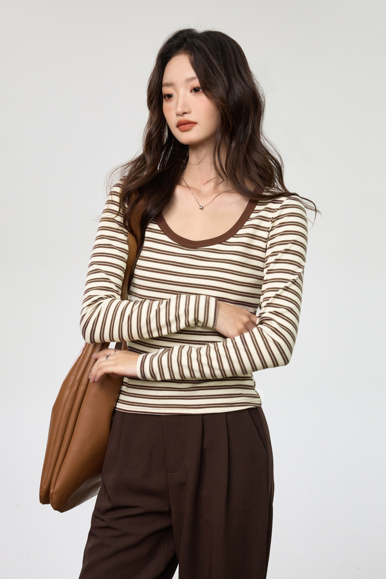 hmqViviiyNSAyin+WuaUt9Ly9Vn2po3TIyvS