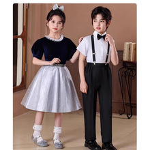 �¿ͯ�ϳ����b�ݳ�����Ůͯ�Y����С�W���������b��ȹ��ϳ��F