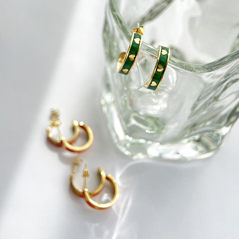 18K Gold Plated Plating Heart Shape Pattern 1 Pair Fashion Heart Shape Titanium Steel Enamel Earrings