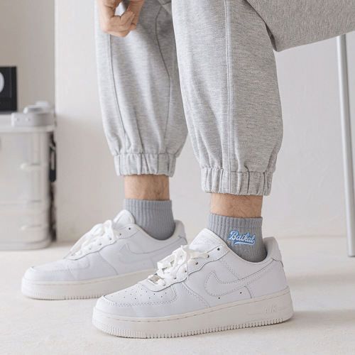 Zhuji men's short socks spring medium length sweat-absorbent breathable student autumn/winter sports men's youth INS trendy