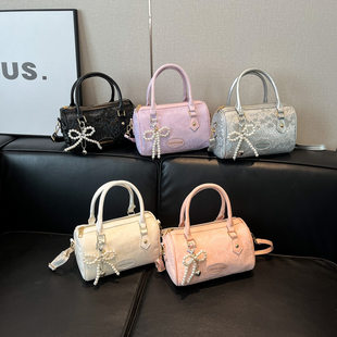 Pillow for leisure, one-shoulder bag, high quality shoulder bag, trend of season