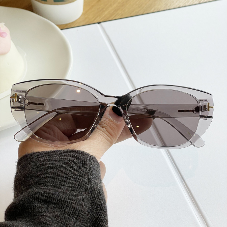 2025 new sunglasses irregular retro anti-ultraviolet TR polarized sunglasses men's and women's large frame small face