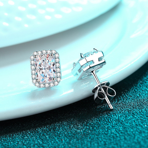 925 sterling silver stud earrings for women with radiant emerald cut moissanite baguette diamond earrings manufacturer wholesale