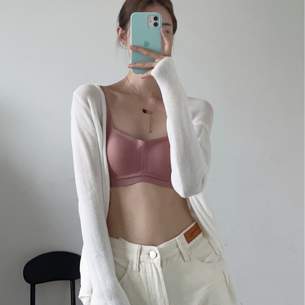 Jelly estilo francés cuello cuadrado sujetador ropa interior de las mujeres sin costuras inalámbrico de una pieza chaleco sujetador pequeño pecho empuja hacia arriba