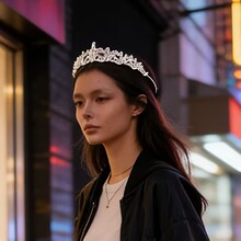 2026��Ʒ�Ͻ�ʹ������Y����l�Ů���ճ����|�^羳���R�d��