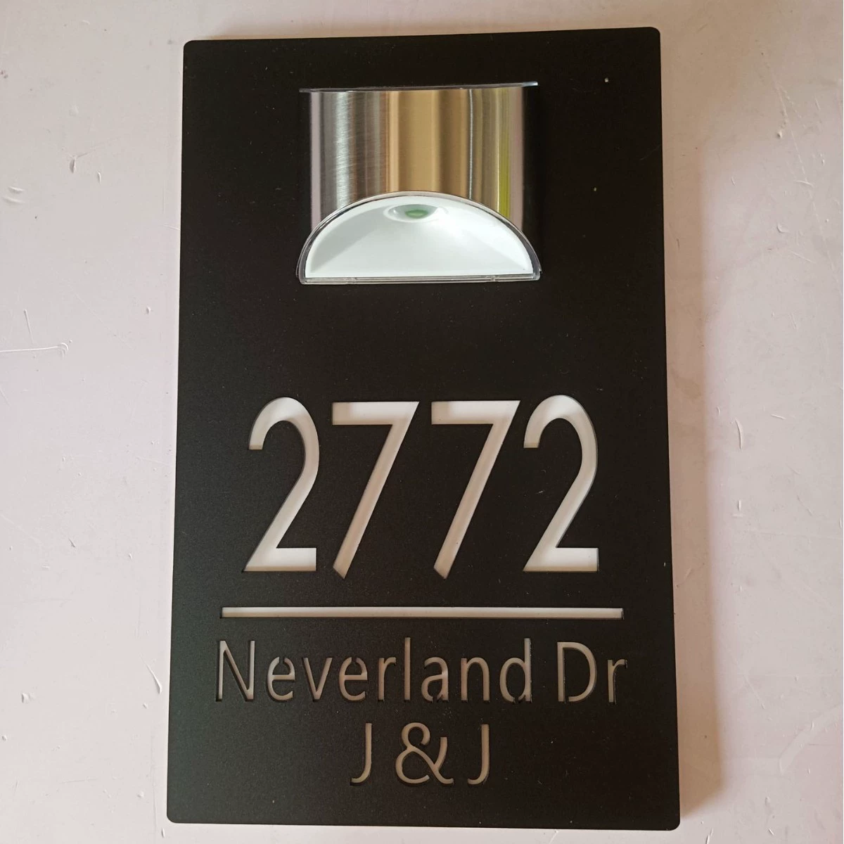 Трансграничные горячие продажи дома Изготовление солнечных акриловых металлических печатных гравюр полые с лампами 3D акриловые дома